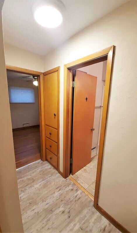 Building Photo - 2903 Oakland Rd NE