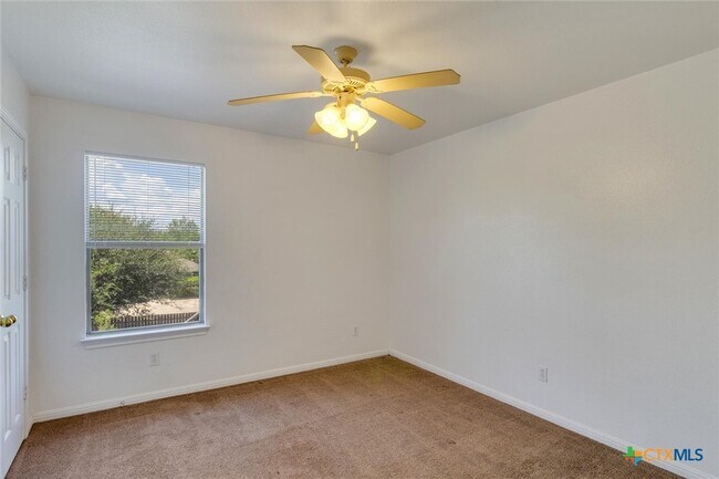 Building Photo - 3146 Douglas Fir Dr