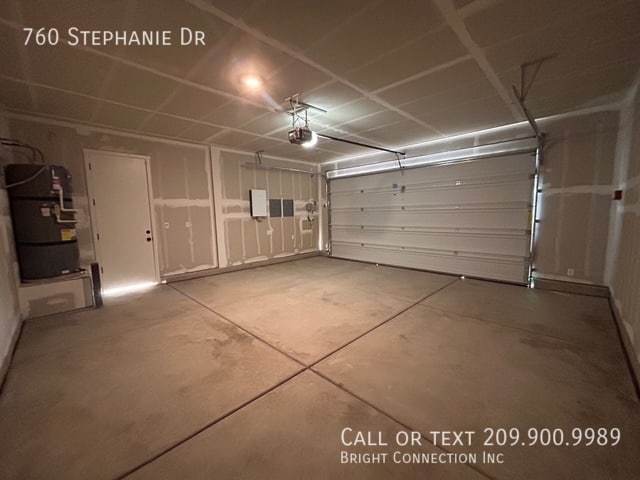 Building Photo - 760 Stephanie Dr
