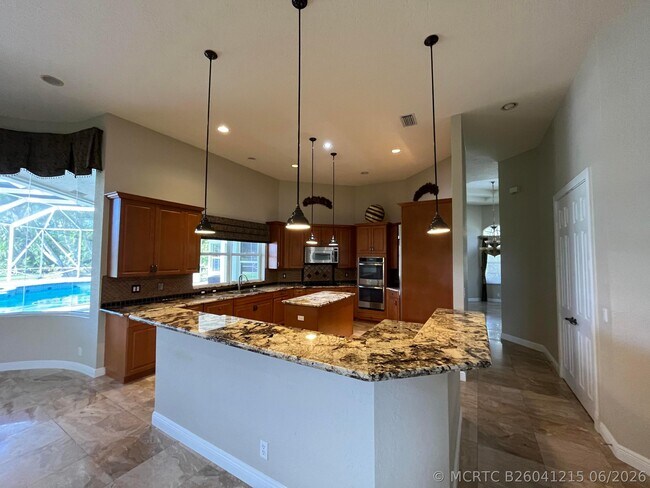 Building Photo - 7724 NW 47th Dr