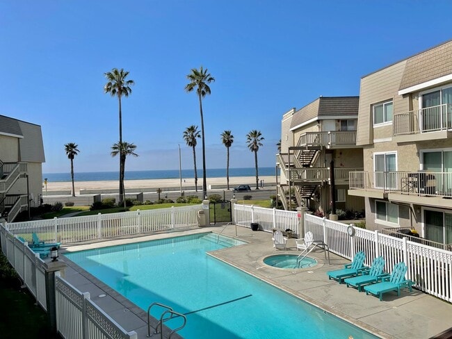Building Photo - Surfside I | 2 Bedroom + 1.5 Bathroom with...