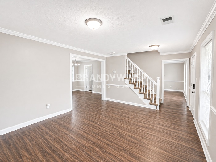 Building Photo - 5556 Pennybrook Trail