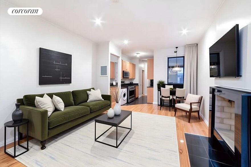 Primary Photo - 206 E 124th St