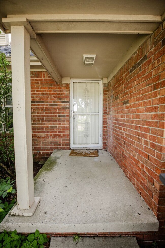 Building Photo - 4208 Foxfire Ct