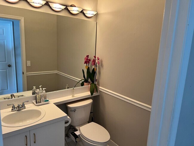Building Photo - 18280 Coral Isles Dr
