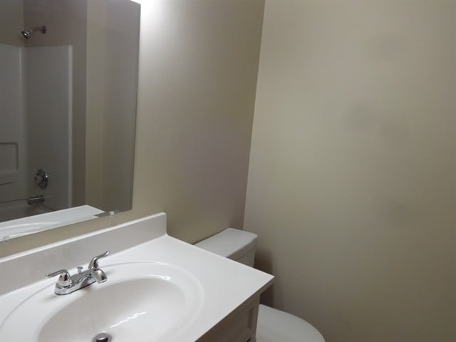 Building Photo - 2650 Willowgate Rd