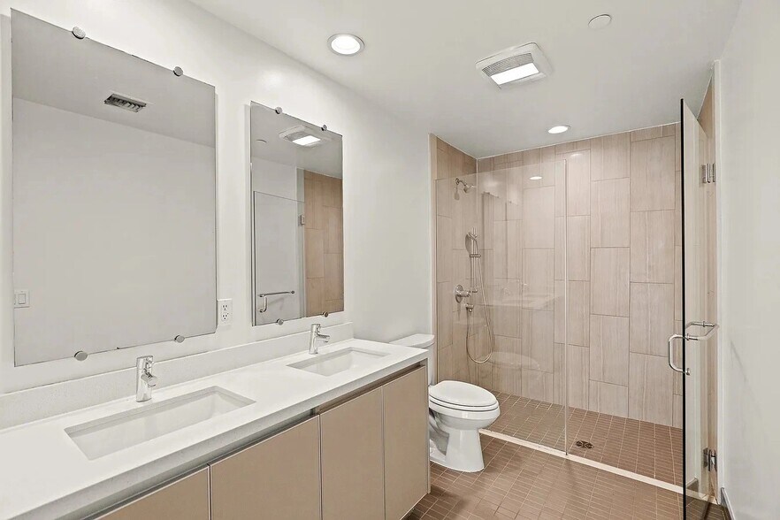 Building Photo - 5308 Sepulveda Blvd