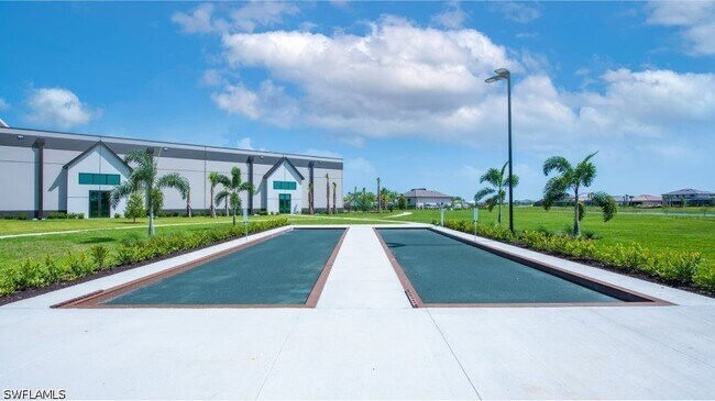 Building Photo - 18311 Ridgeline Dr
