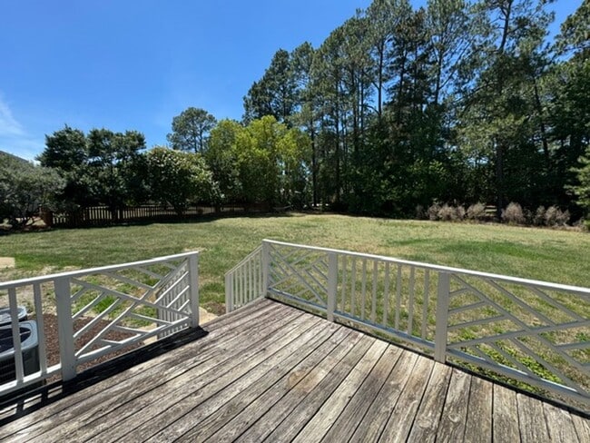 Building Photo - 1/2 off the first month!!
