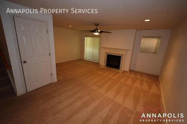 Building Photo - 2020 Puritan Terrace