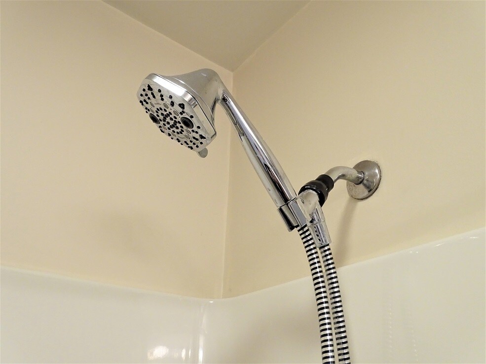 Building Photo - 932 Orchard St