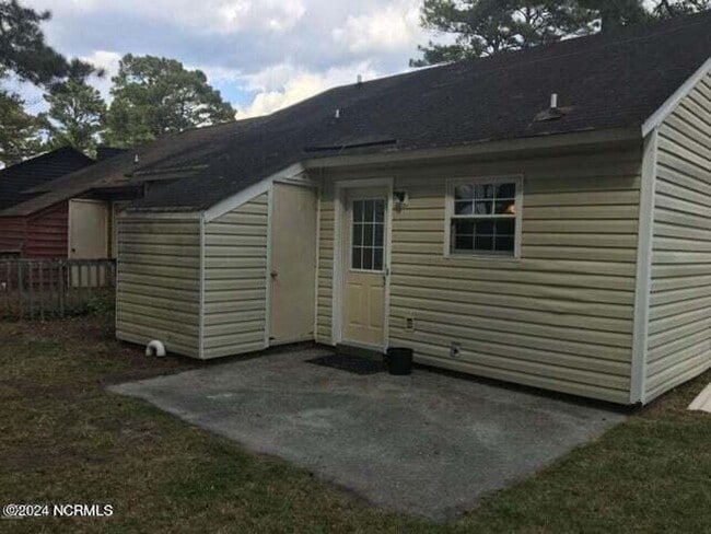 Building Photo - Welcome to Village Cedars!