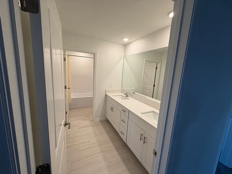 Building Photo - 2376 Lanier Rd