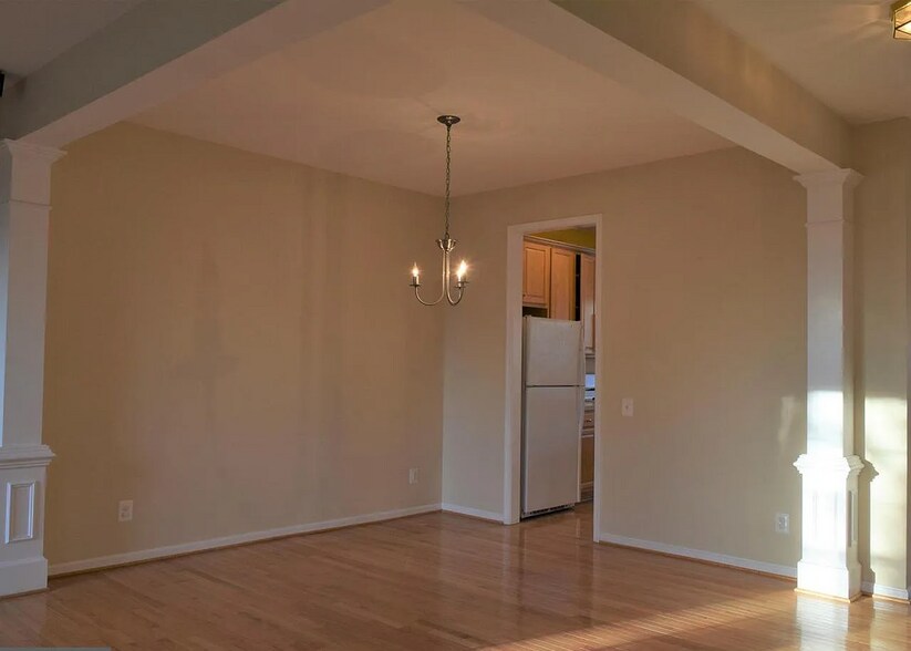 Building Photo - 13133 Rose Petal Cir
