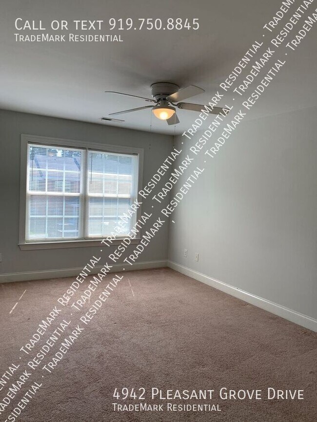 Building Photo - 4942 Pleasant Grove Dr