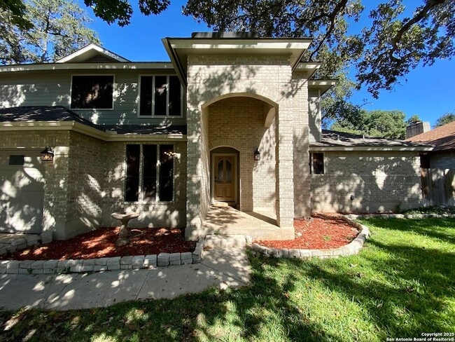 Building Photo - 8911 Shady Leaf