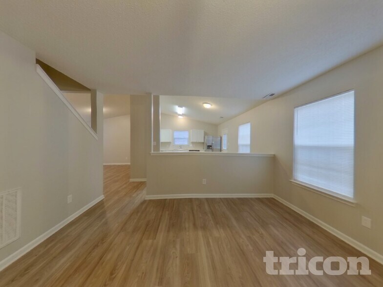 Building Photo - 4932 Aldersbrook Dr