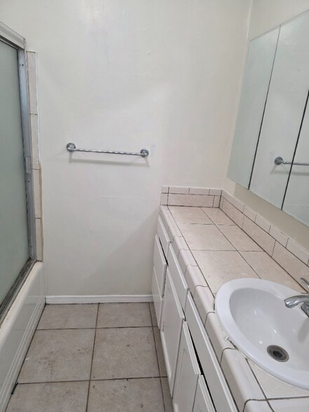 Building Photo - 1087 Leighton Ave