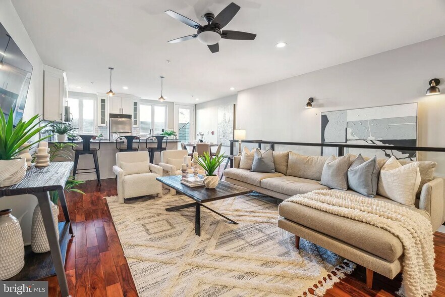 Living Room - 1321 N 7th St