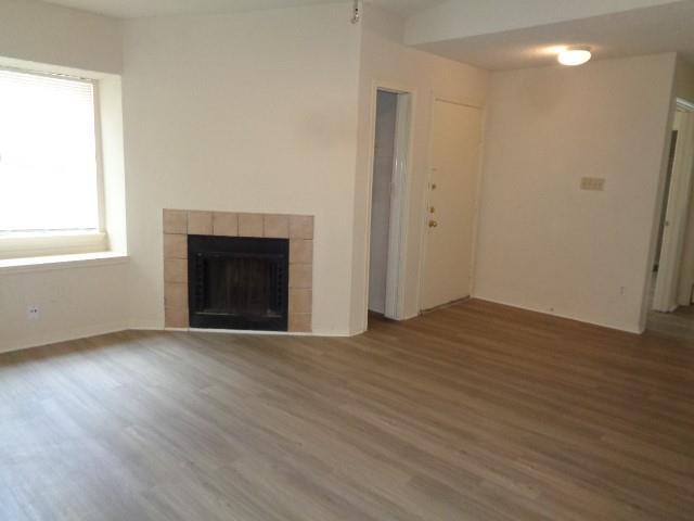 Building Photo - 5531 Farley Dr