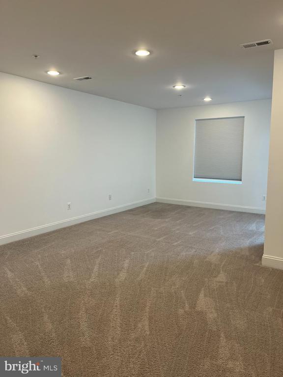 Building Photo - 1225 Fenwick Rd