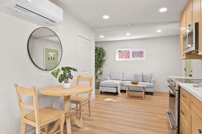 Building Photo - 6837 Celia Vista Dr