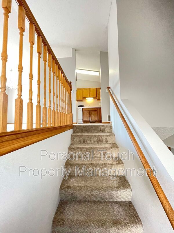 Building Photo - 2510 Amber Valley Ct S