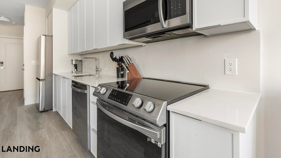 Building Photo - 2005 11th St NW