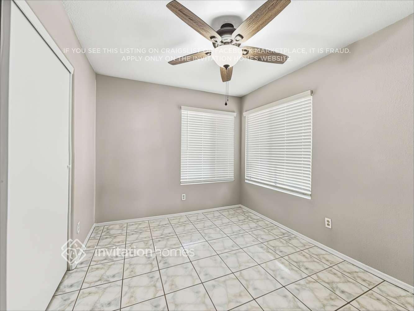 Building Photo - 12480 N 83rd Dr
