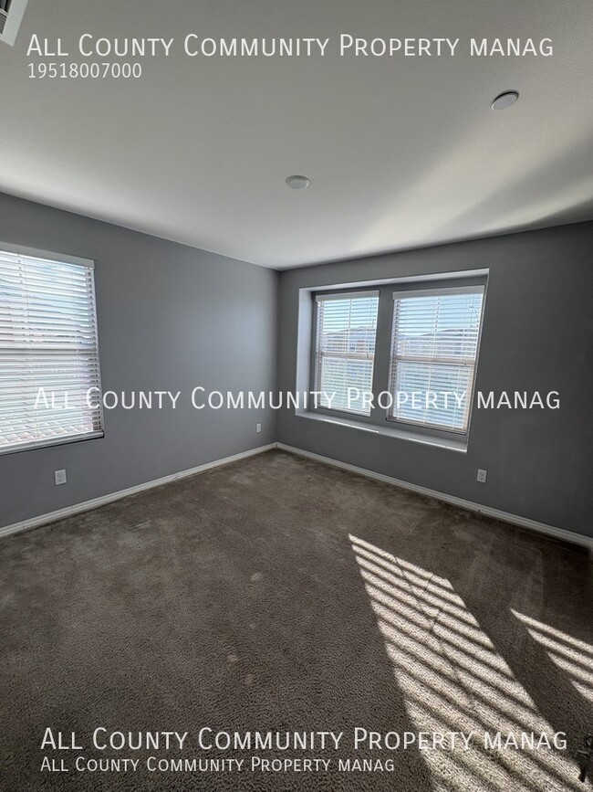 Building Photo - 29892 Glacier Bay Dr