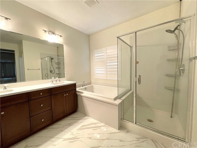 Building Photo - 17857 Grapevine Ln