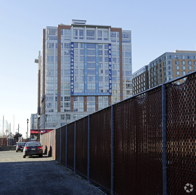 Building Photo - Gull's Cove