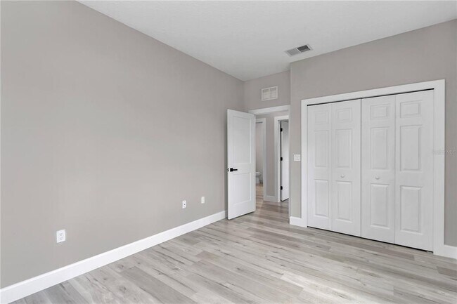 Building Photo - 15755 SW 19th Terrace