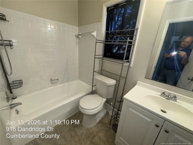 Building Photo - 918 Dandridge Dr