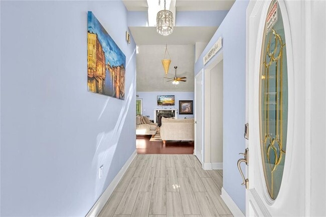 Building Photo - 5575 Milam Rd