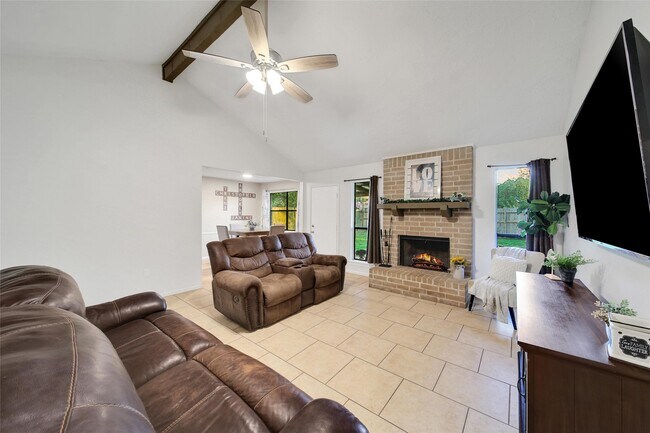 Building Photo - 31723 Ironwood Dr