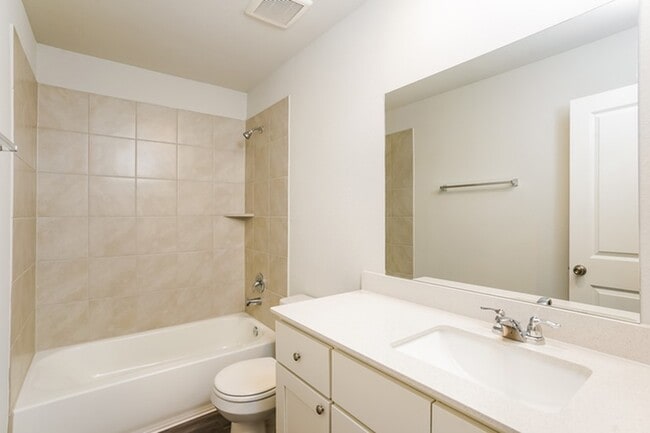 Building Photo - 3005 Wood Lily Dr