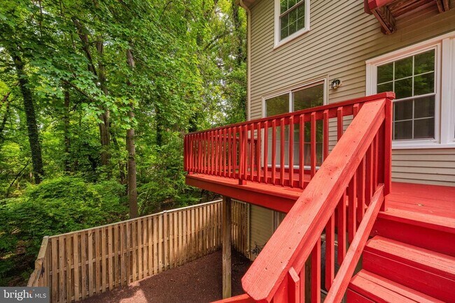 Building Photo - 2615 Chivalry Ct