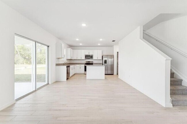 Building Photo - 5085 Armina Pl
