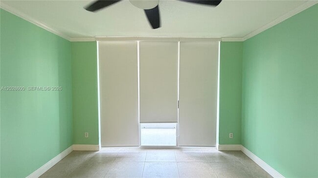 Building Photo - 2665 SW 37th Ave