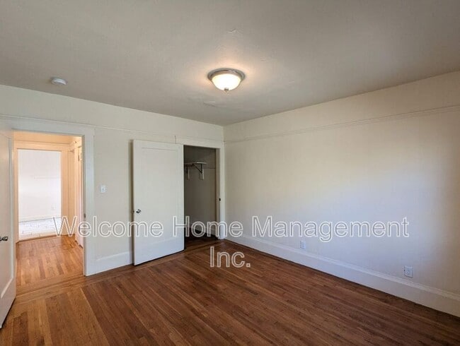 Building Photo - 1930 California St