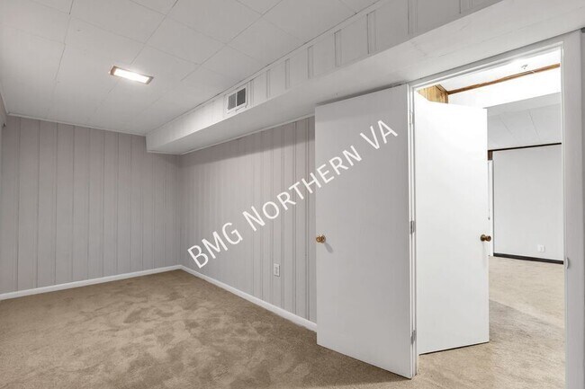 Building Photo - 8316 Carnegie Dr