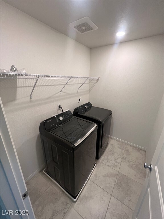 Building Photo - 2468 Bellinzona Pl