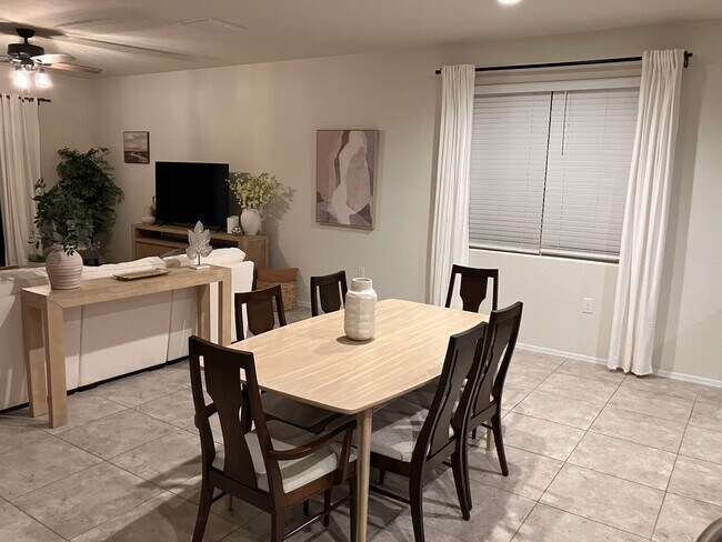 Building Photo - Available as fully furnished or unfurnished! Great Price!!