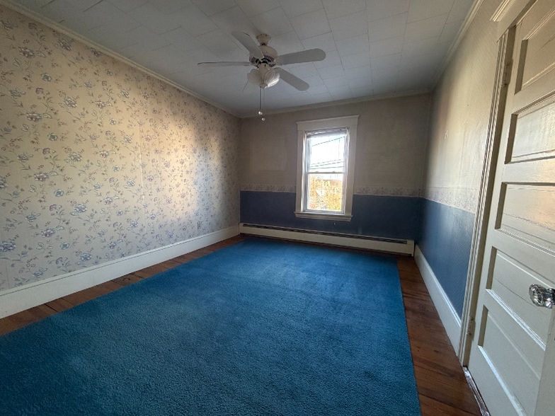 Building Photo - 529 Park Ave