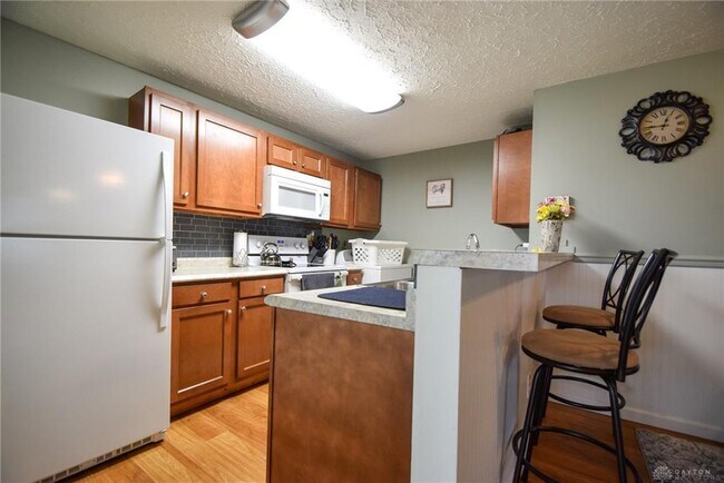 Building Photo - 4713 Taylorsville Rd