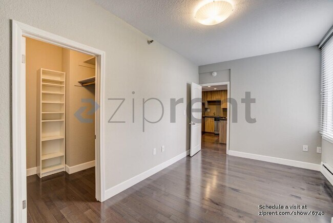 Building Photo - 201 Harrison St