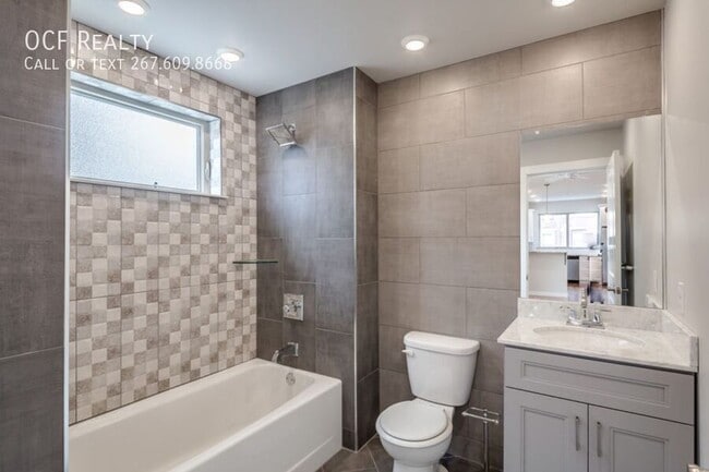 Building Photo - 1712 S 19th St