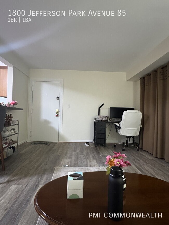 Building Photo - 1800 Jefferson Park Ave