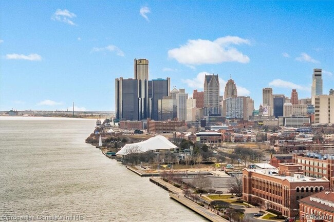 Building Photo - 250 E Harbortown Dr